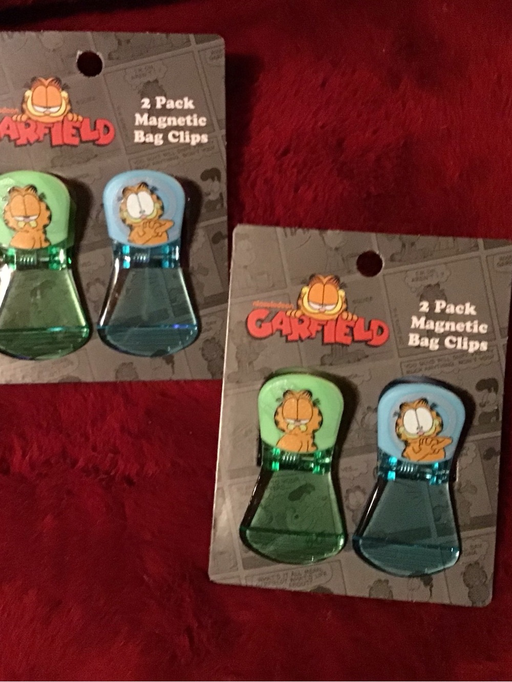 Set of two Garfield Magnetic Bag Clips - Green and Blue (2-Pack)